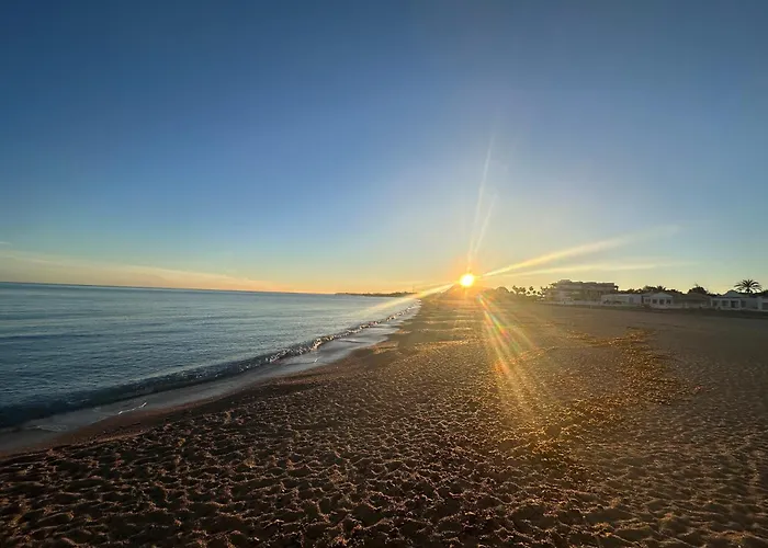 Lomas I Les Deveses アパート