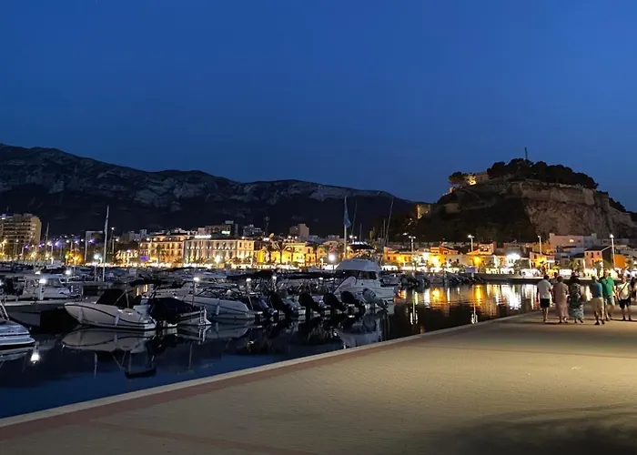 アパート Lomas I Les Deveses